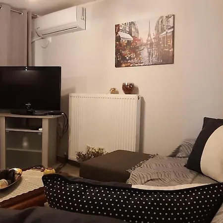 Apartment Lakka Athikia