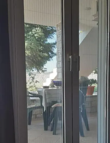 아파트 Lakka Athíkia